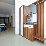 In With Sea View, Balcony, Air Conditioning, Wi-fi