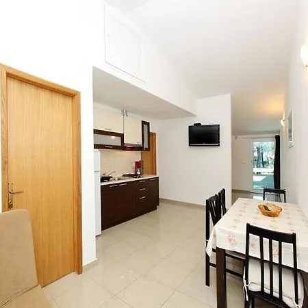 In With Sea View, Balcony, Air Conditioning, Wi-fi Apartamento