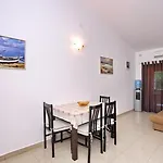 In With Sea View, Balcony, Air Conditioning, Wi-fi *