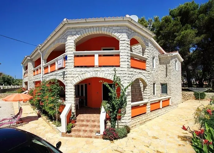 Appartement In With Sea View, Balcony, Air Conditioning, Wi-fi Vir