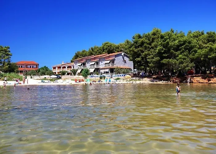 Appartement In With Sea View, Balcony, Air Conditioning, Wi-fi Vir