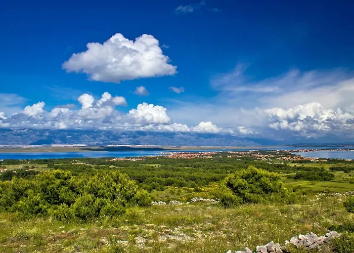In With Sea View, Balcony, Air Conditioning, Wi-fi Apartman