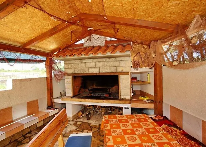 In With Sea View, Balcony, Air Conditioning, Wi-fi Apartman Vir