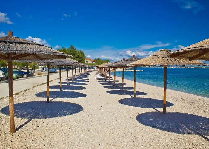 In With Sea View, Balcony, Air Conditioning, Wi-fi *